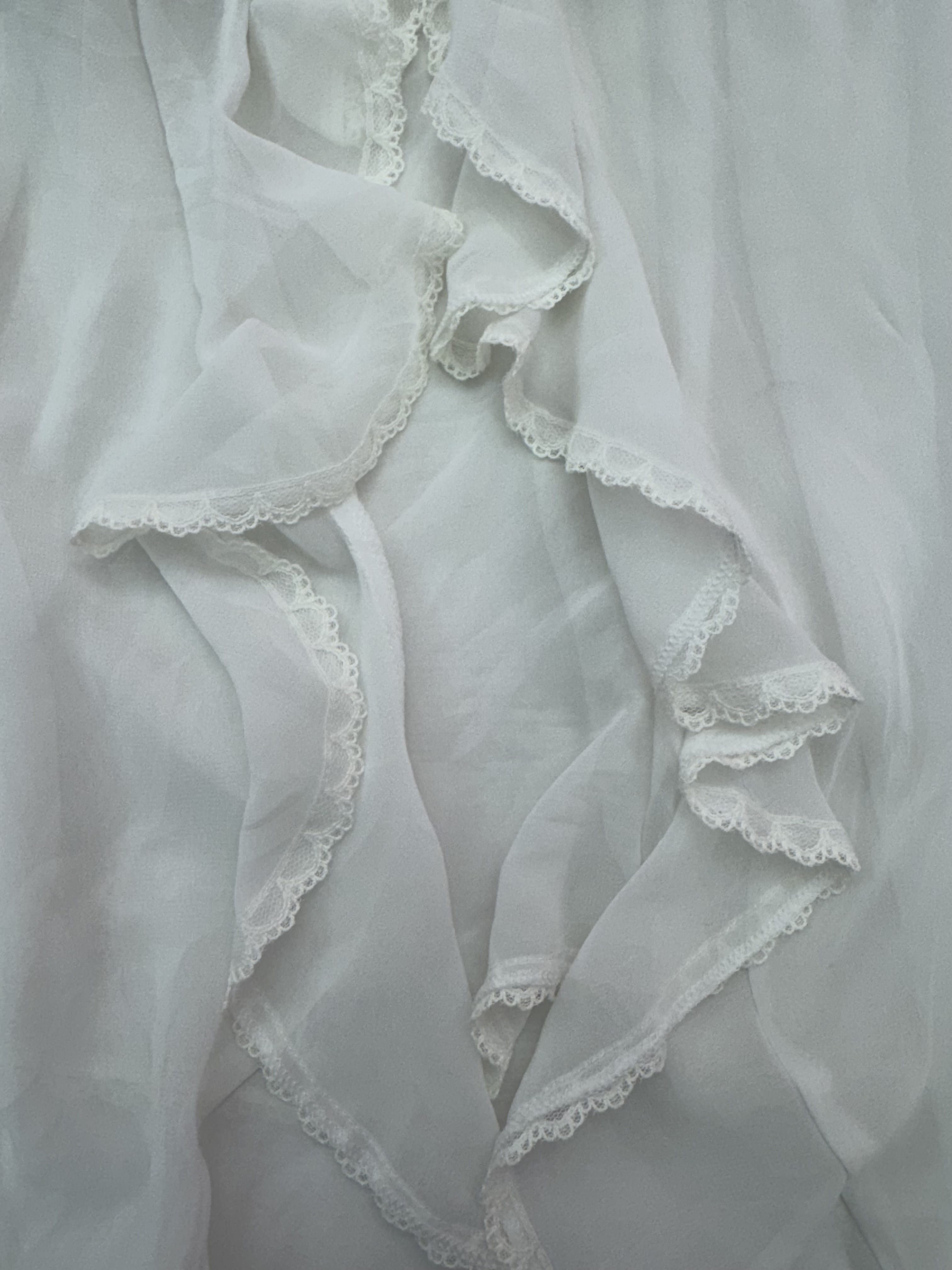 Chemise Blanco con Ribete de Encaje